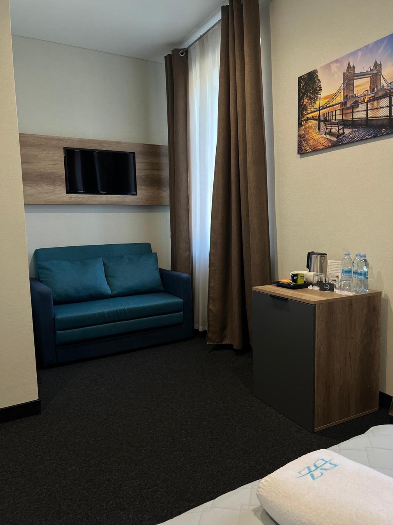 Hotel Dozari Korostyshiv Ngoại thất bức ảnh